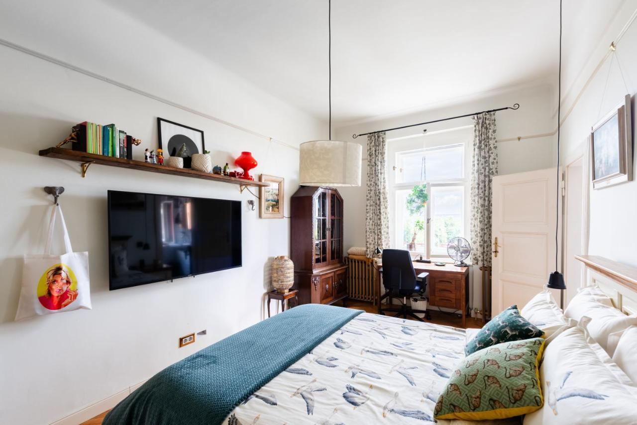 Victoria Design Stays - Premium Apartment Ohrada Prague Luaran gambar